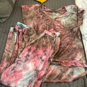 WUC West Kei Matching Set